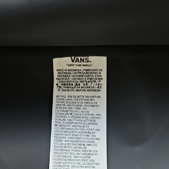 Vans Lunch Bag - Picture 9 of 16